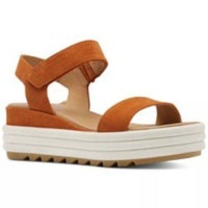 Almost New Sorel Cameron Flatform Sandals 7.5